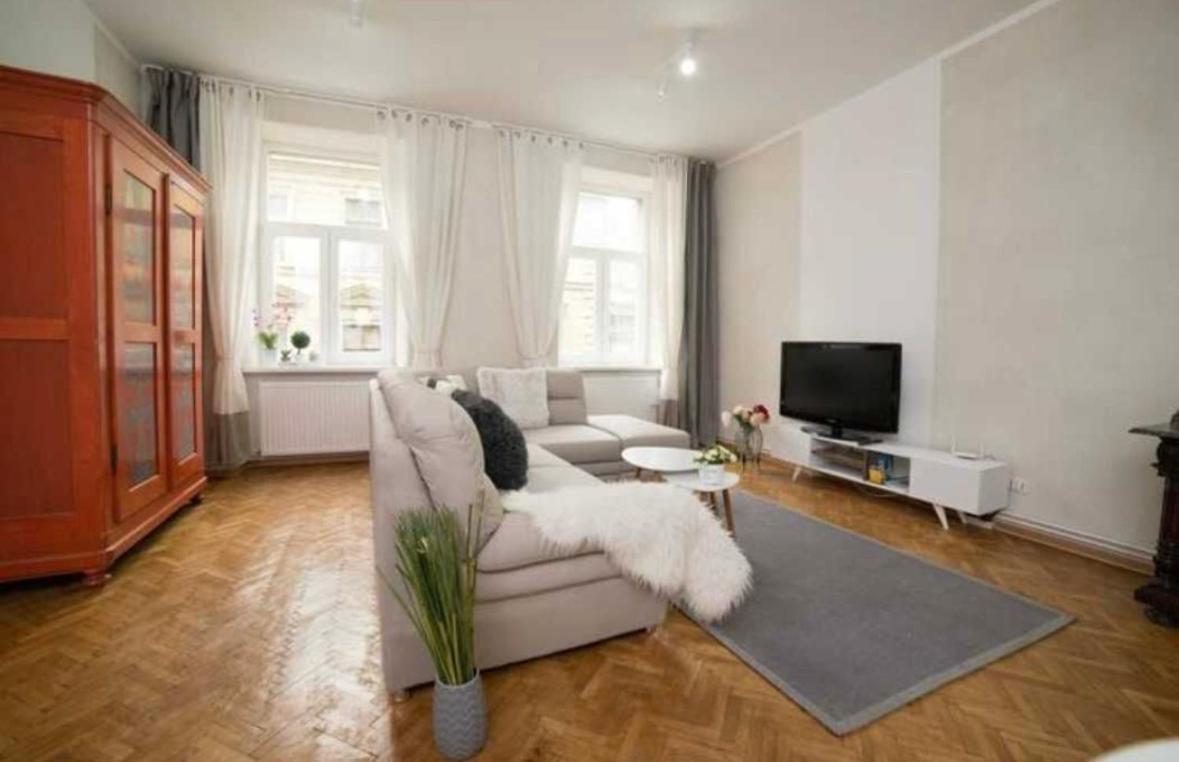 Charming Apartament City Center Timisoara Exterior photo